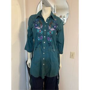 Johnny Was 3J Workshop Malina Green Embroidered Belted Button Front Long Tunic/J